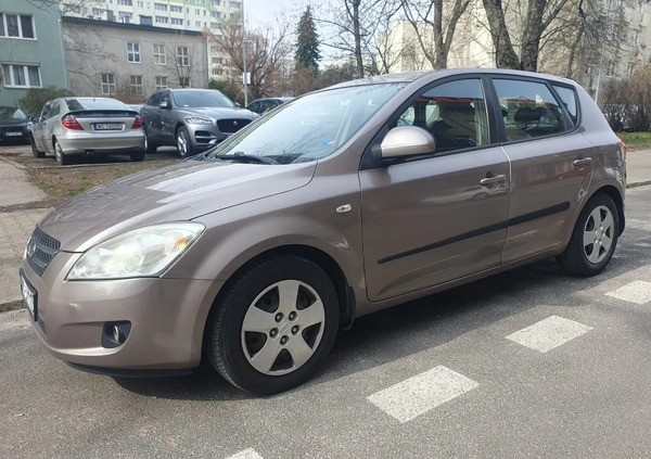 Kia Ceed cena 7900 przebieg: 324571, rok produkcji 2007 z Warszawa małe 121